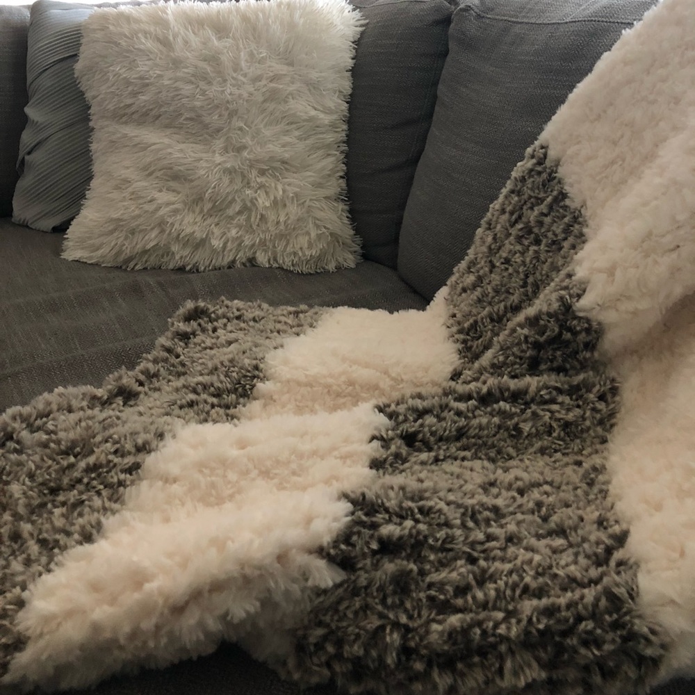 Handmade throw blankets - Picture 3 of 6